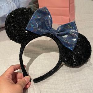 Black sequin mini mouse ears